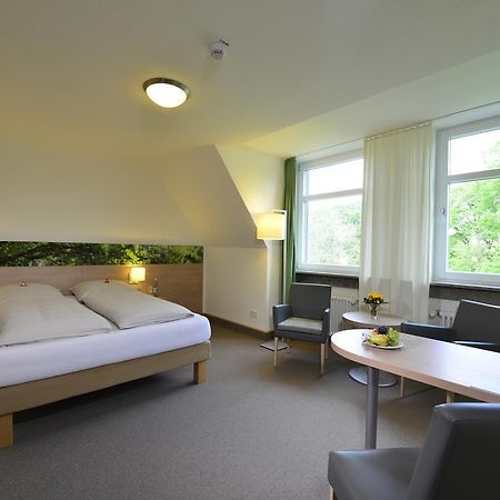 Tagungszentrum Schmerlenbach Hösbach Exteriör bild